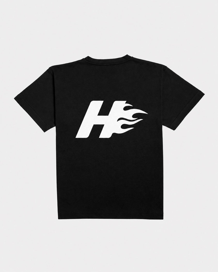 Camiseta oversize HeatCore negra con logo de la llama estampado en la espalda